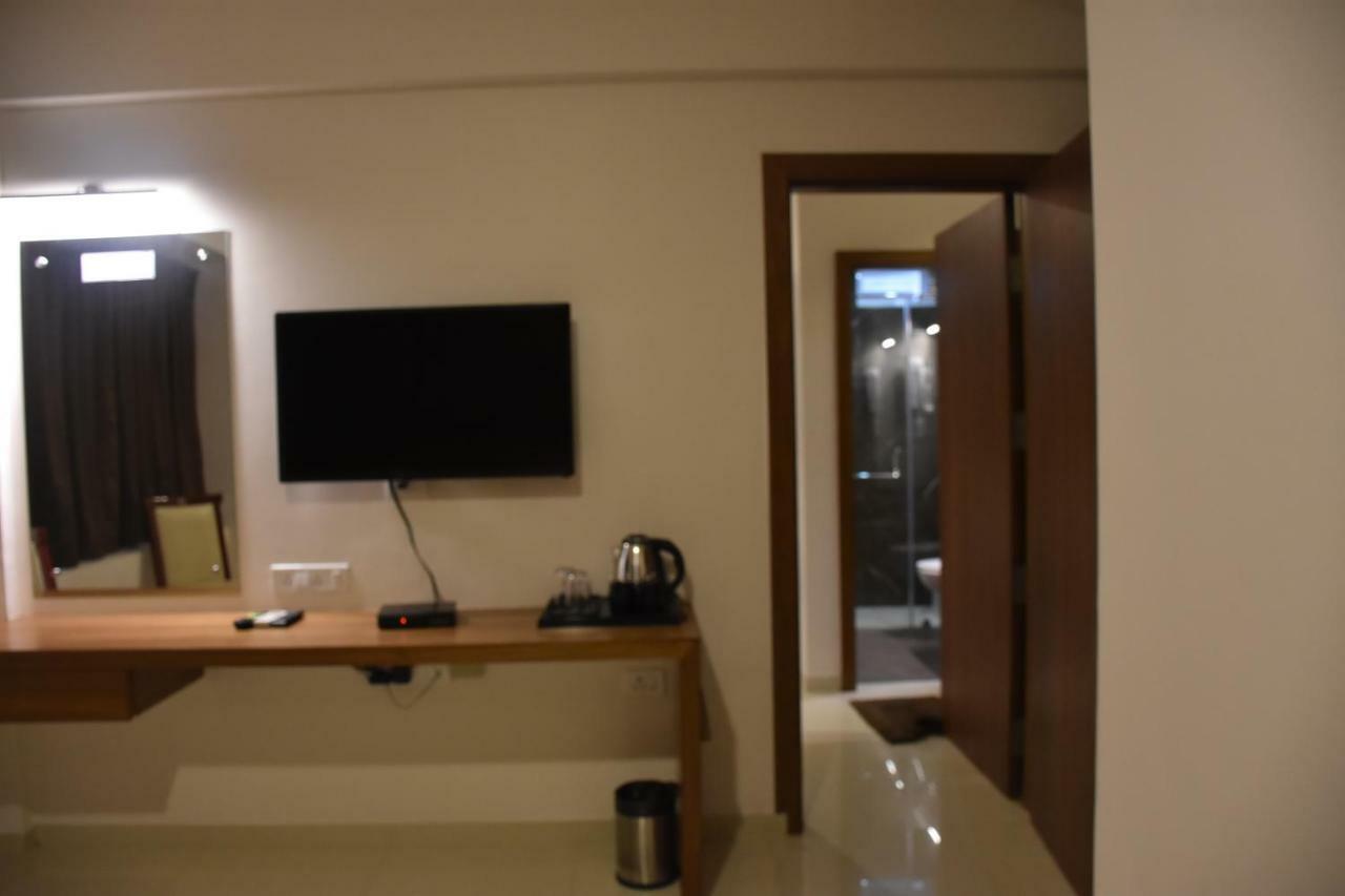 Heritage Inn Mysore Exterior foto